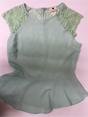 one clothing Mint Green Lace Detail Top